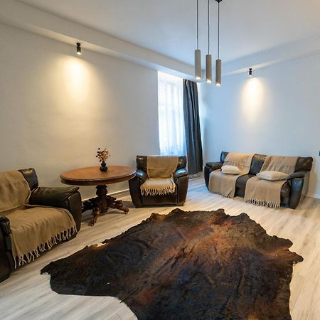 Barrique Apartament Braşov Exteriör bild
