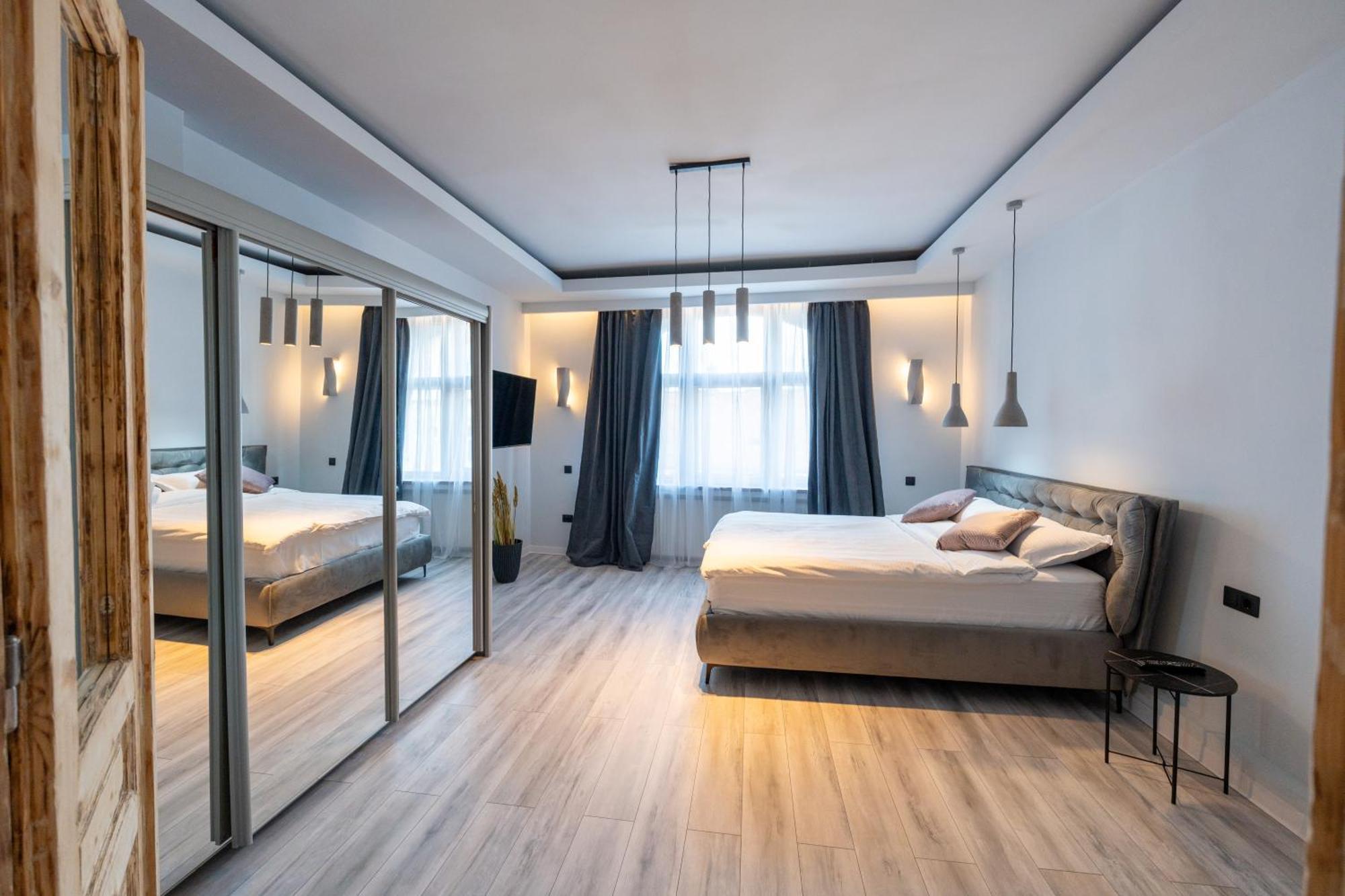 Barrique Apartament Braşov Exteriör bild